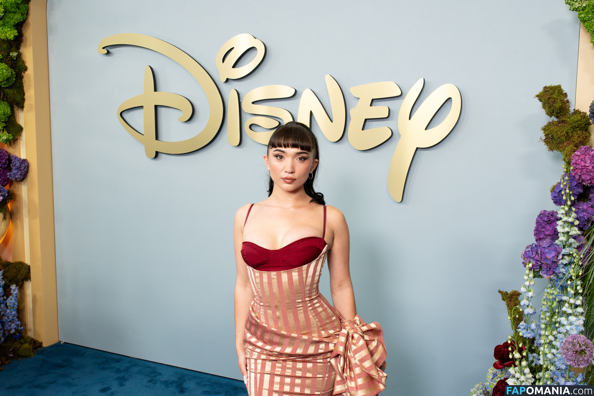 Rowan Blanchard / Simp Chat / https: / rowanblanchard Обнажённый OnlyFans  Утёкшее фото #567