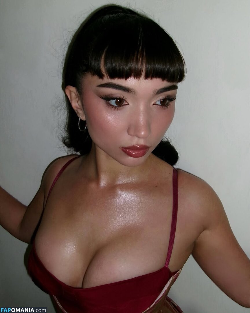 Rowan Blanchard / Simp Chat / https: / rowanblanchard Обнажённый OnlyFans  Утёкшее фото #584