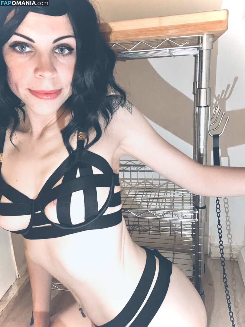 Rubyrailed / mxrubyrailed / ruby.jade.sapphire Обнажённый OnlyFans  Утёкшее фото #1