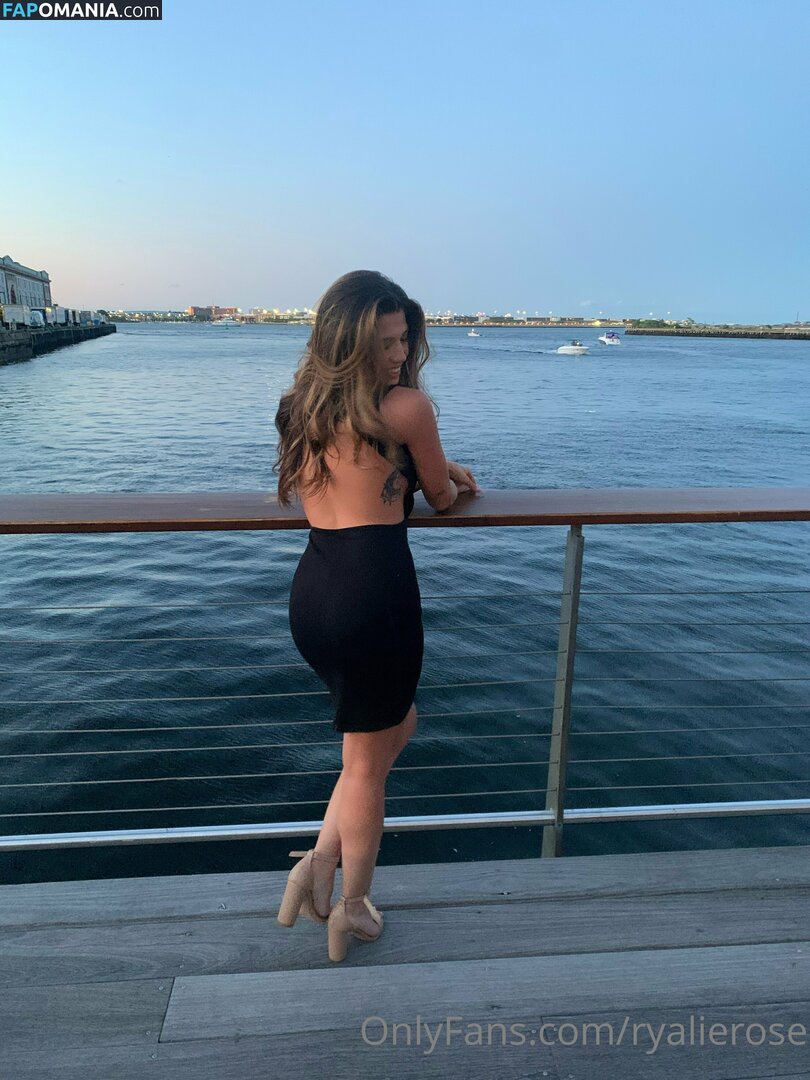 ryalierose / rylierose_xo Обнажённый OnlyFans  Утёкшее фото #85