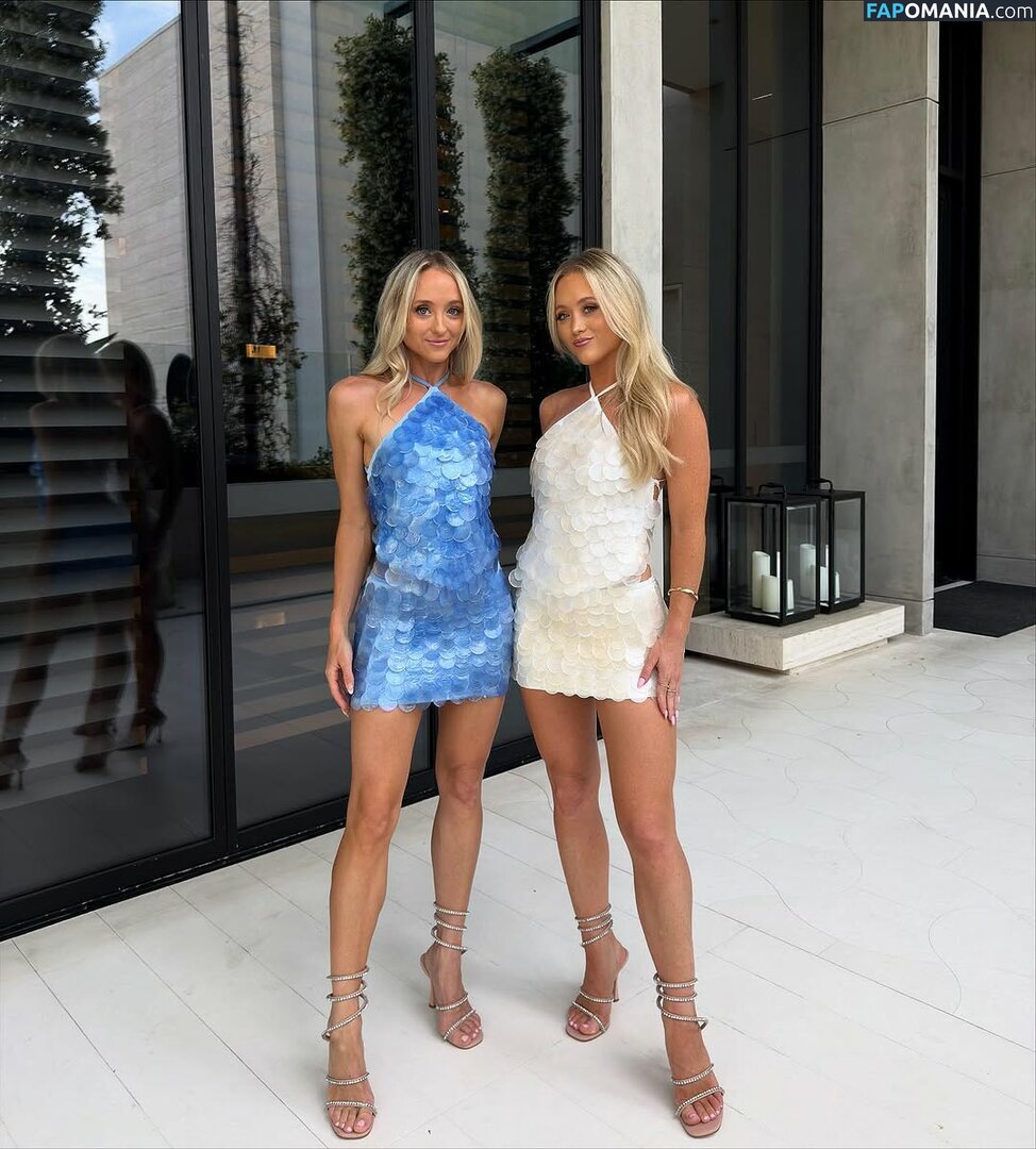 Rybka Twins / TheRybkaTwins / gosudarynia_rybka / rybkatwinsofficial / twins_rybka Обнажённый OnlyFans  Утёкшее фото #13