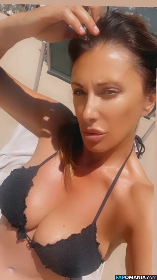 Sabrina Salerno / sabrinasalernofficial Обнажённый OnlyFans  Утёкшее фото #1056