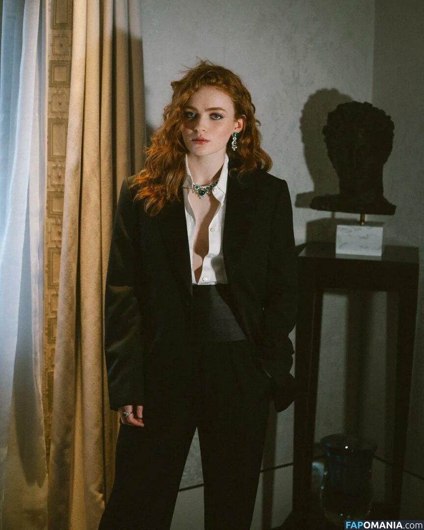 Sadie Sink / sadiesink / sadiesink_ Обнажённый OnlyFans  Утёкшее фото #804