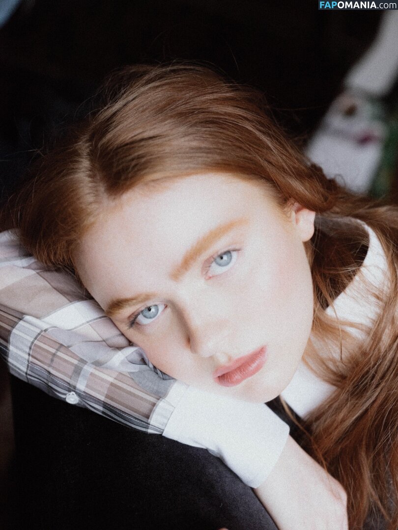 Sadie Sink / sadiesink / sadiesink_ Обнажённый OnlyFans  Утёкшее фото #839