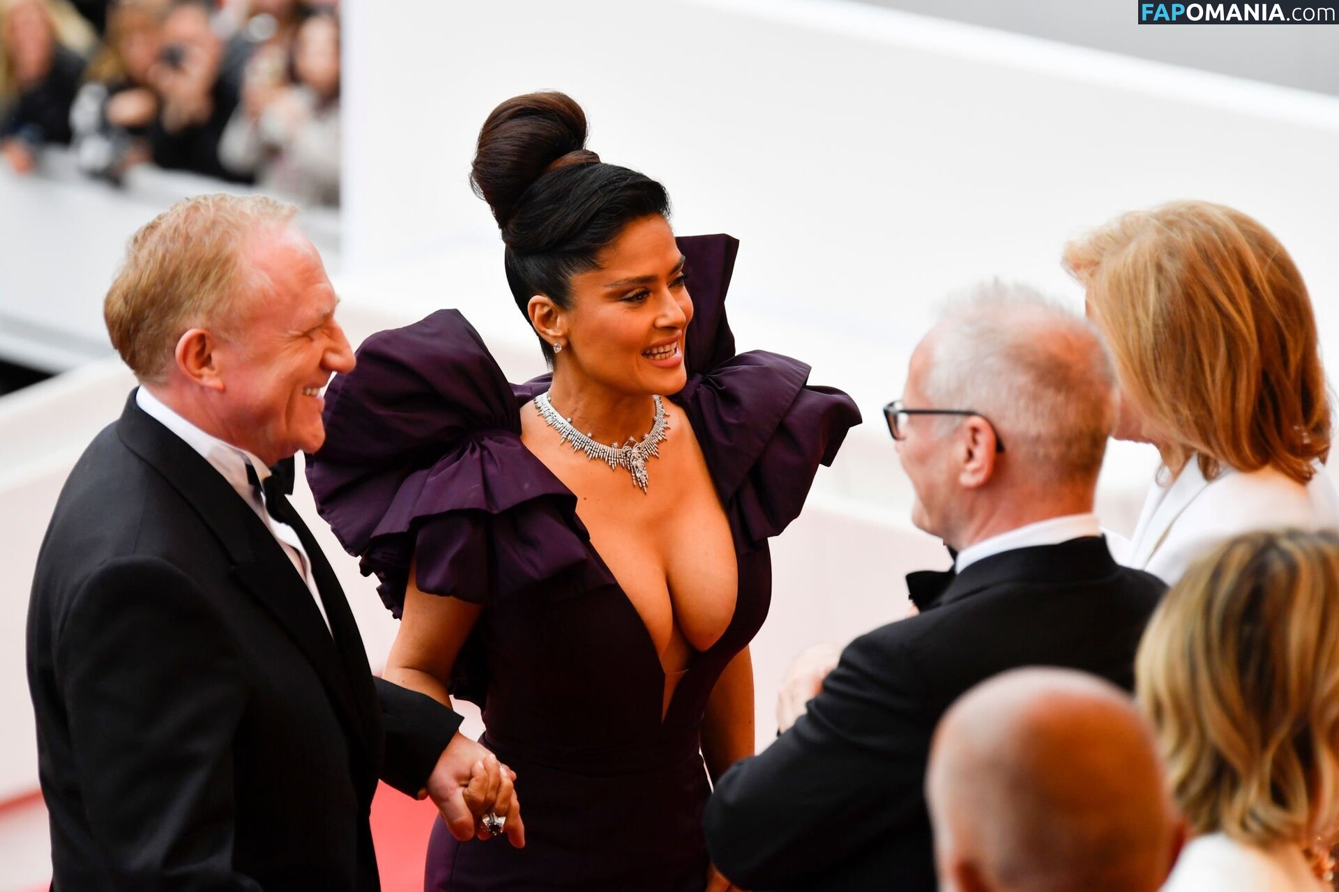 Salma Hayek / salmahayek Обнажённый OnlyFans  Утёкшее фото #1477