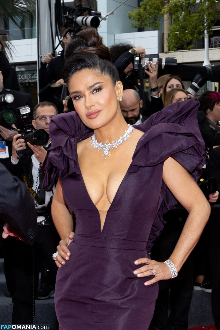 Salma Hayek / salmahayek Обнажённый OnlyFans  Утёкшее фото #1481