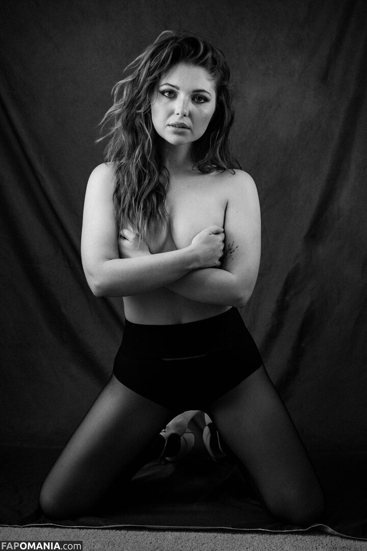 Sammi Hanratty / sammihanratty Обнажённый OnlyFans  Утёкшее фото #296