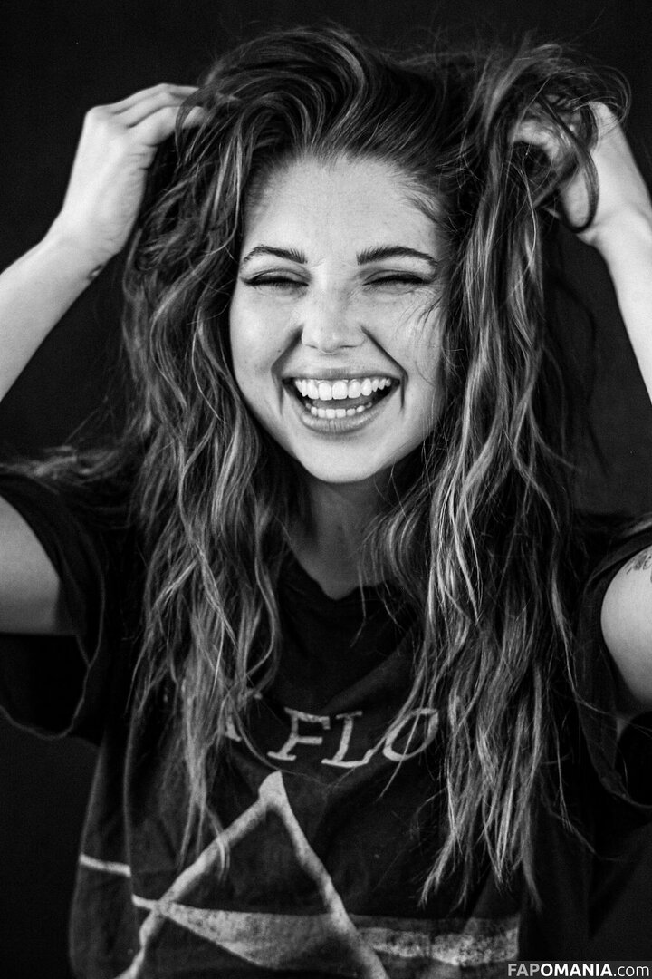 Sammi Hanratty / sammihanratty Обнажённый OnlyFans  Утёкшее фото #304