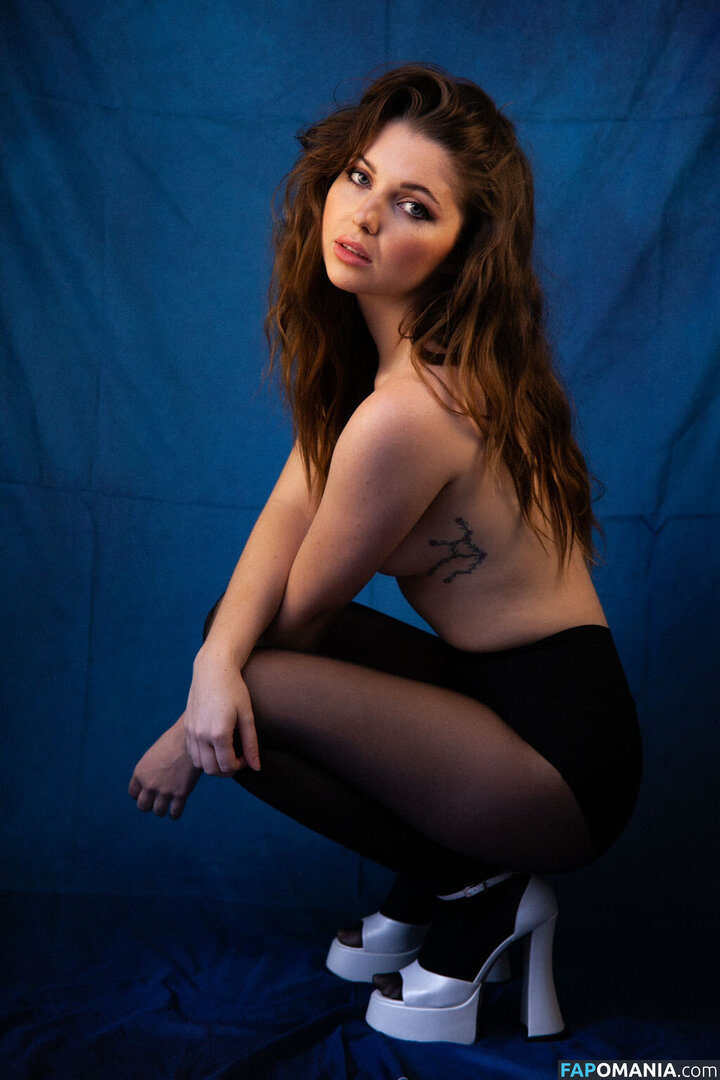 Sammi Hanratty / sammihanratty Обнажённый OnlyFans  Утёкшее фото #312