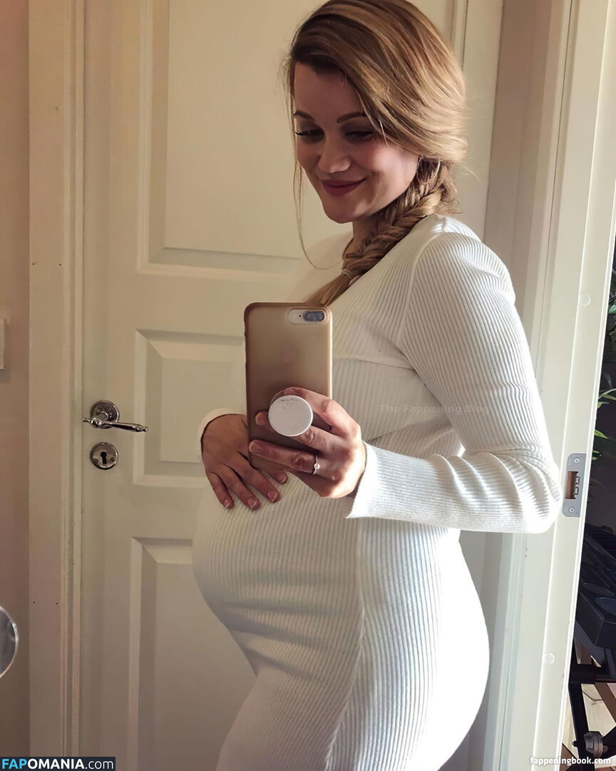 Sandra Lyng Обнажённый OnlyFans  Утёкшее фото #5