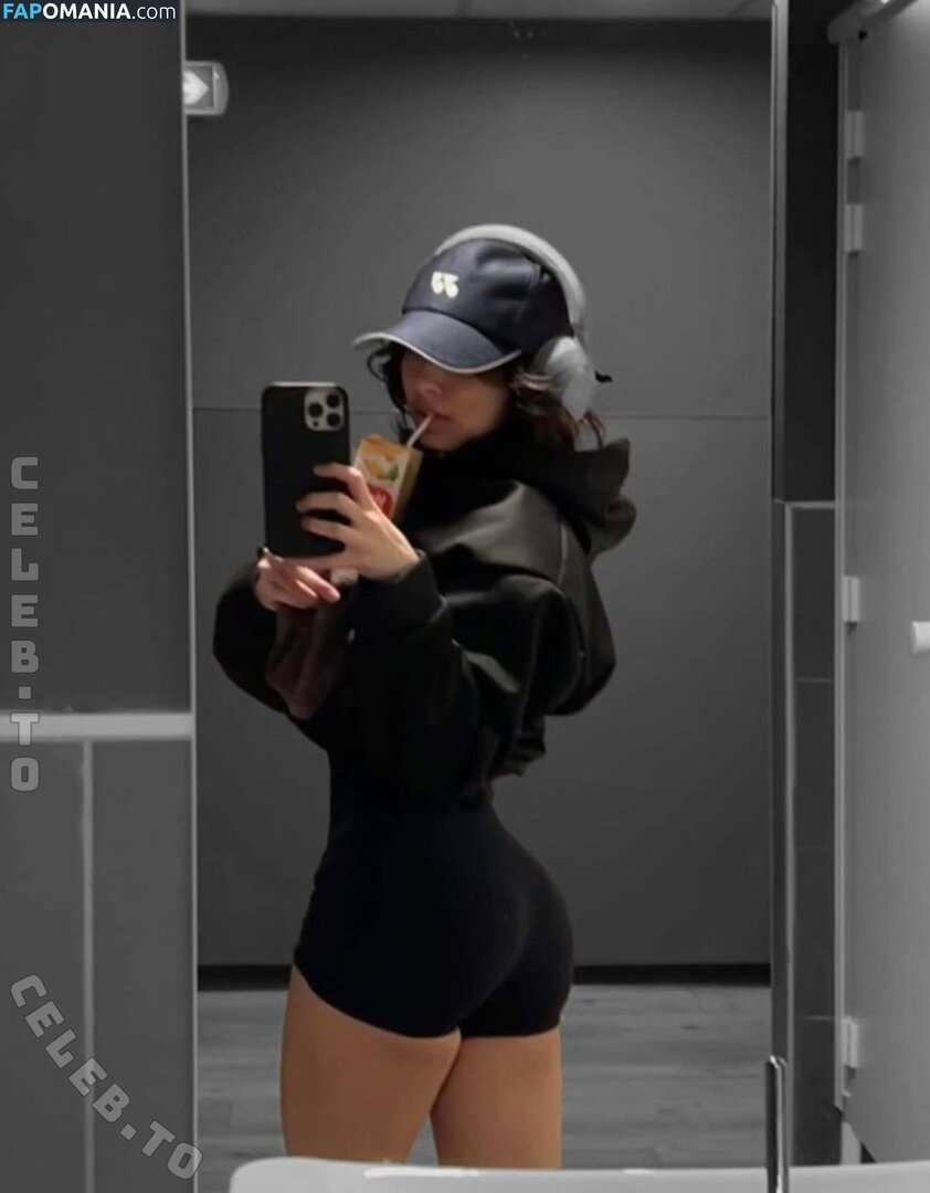 https: / protheme / sanyaaa / sanymaa / sanymaaa Обнажённый OnlyFans  Утёкшее фото #139