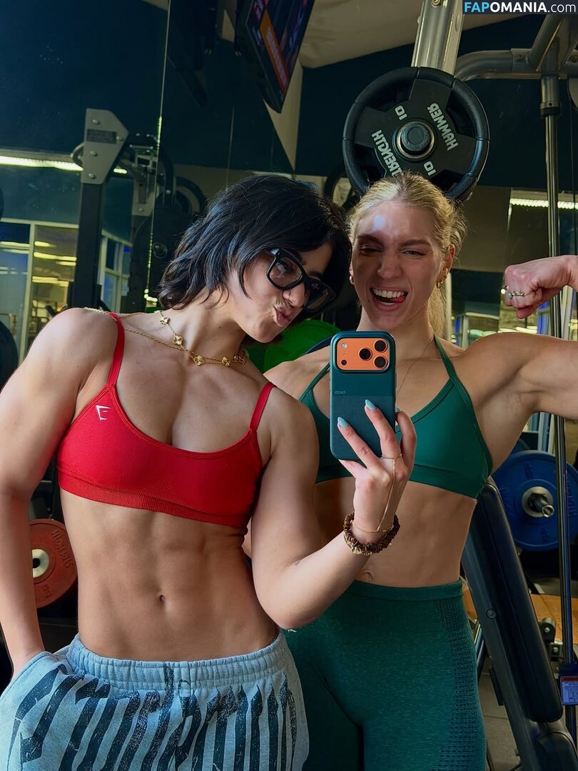 Sara Saffari / sarasaffari__ Обнажённый OnlyFans  Утёкшее фото #398