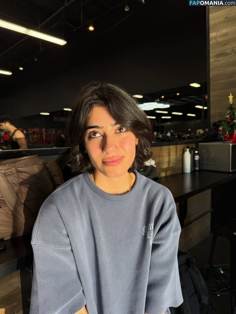 Sara Saffari / sarasaffari__ Обнажённый OnlyFans  Утёкшее фото #399