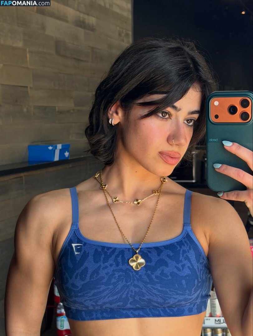 Sara Saffari / sarasaffari__ Обнажённый OnlyFans  Утёкшее фото #400