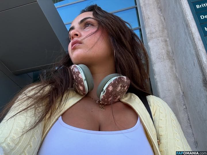 Sarabella Harris / iamsarahharris / sarabellaharriss / sexiisariii777 Обнажённый OnlyFans  Утёкшее фото #380