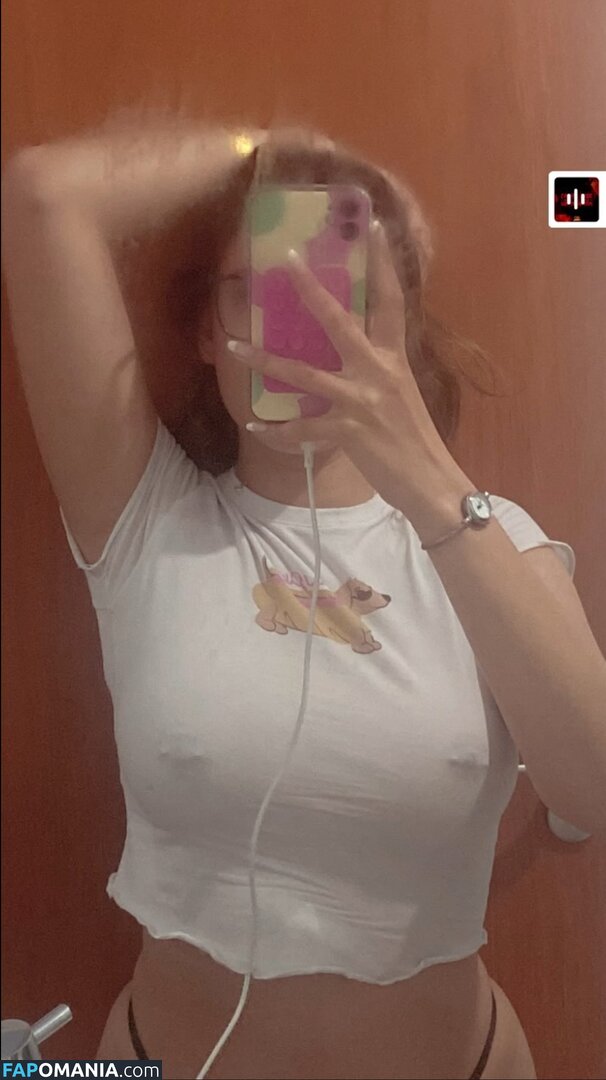 Sarah Beatriz / Sbfuscarini / sbfuscarini1 Обнажённый OnlyFans  Утёкшее фото #6