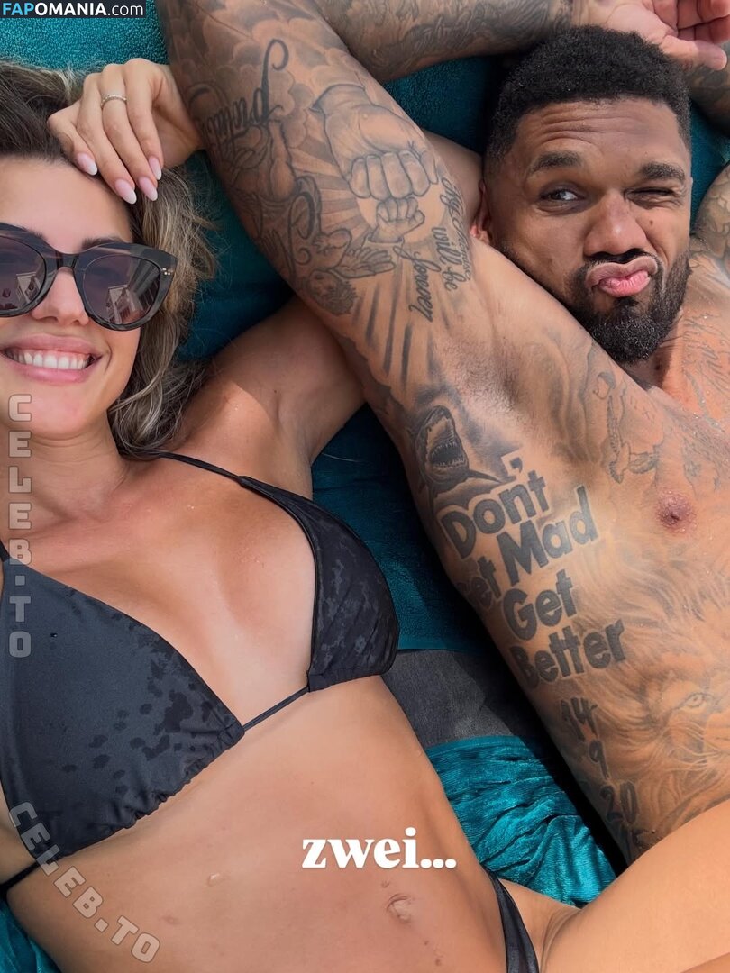 Sarah Harrison / sarah.harrison.official Обнажённый OnlyFans  Утёкшее фото #2