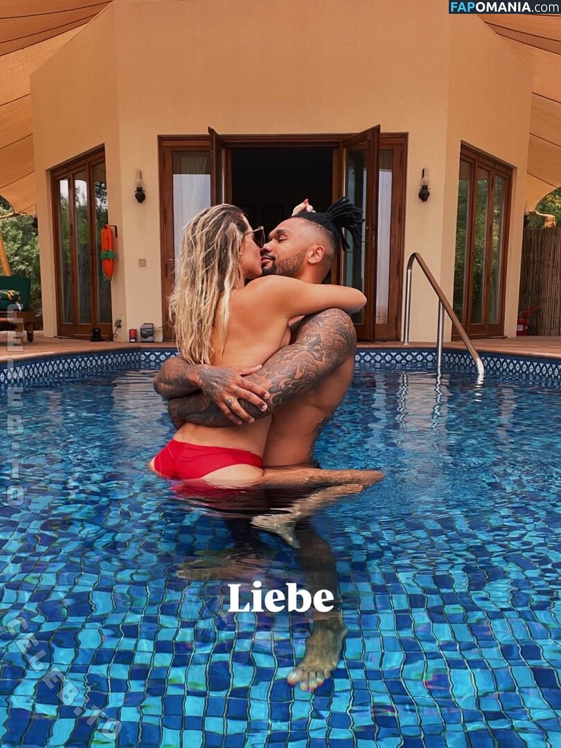 Sarah Harrison / sarah.harrison.official Обнажённый OnlyFans  Утёкшее фото #3