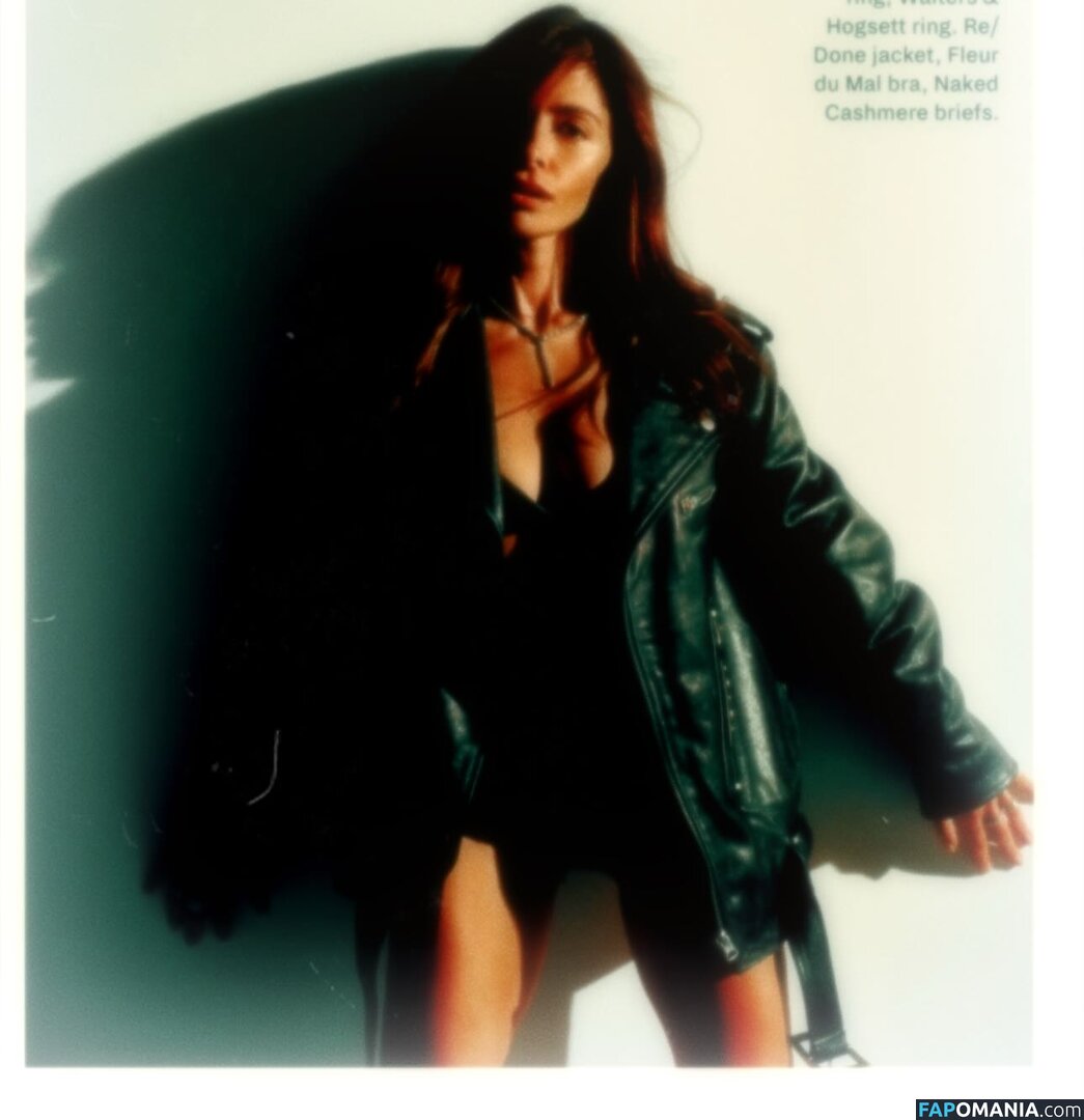 Sarah Shahi / SarahShahi Обнажённый OnlyFans  Утёкшее фото #222