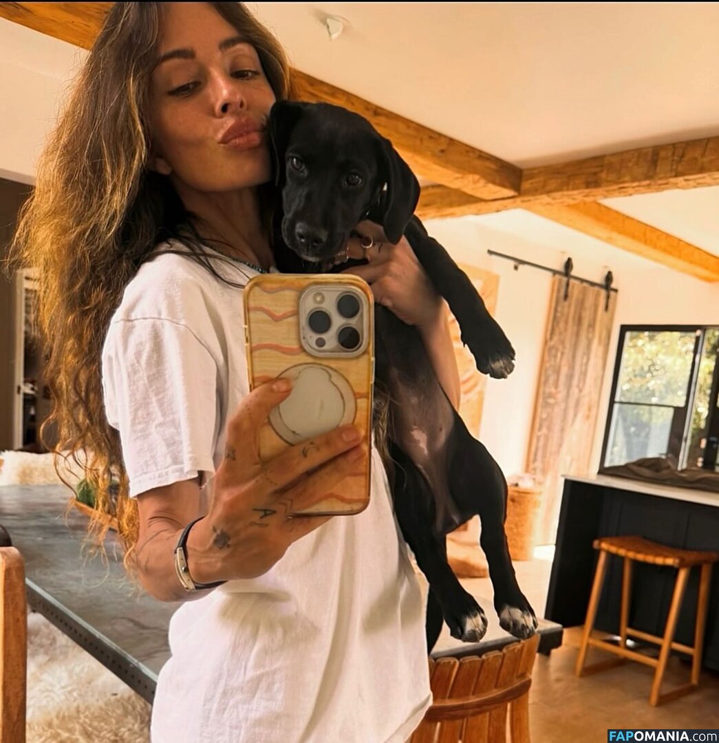 Sarah Shahi / SarahShahi Обнажённый OnlyFans  Утёкшее фото #225
