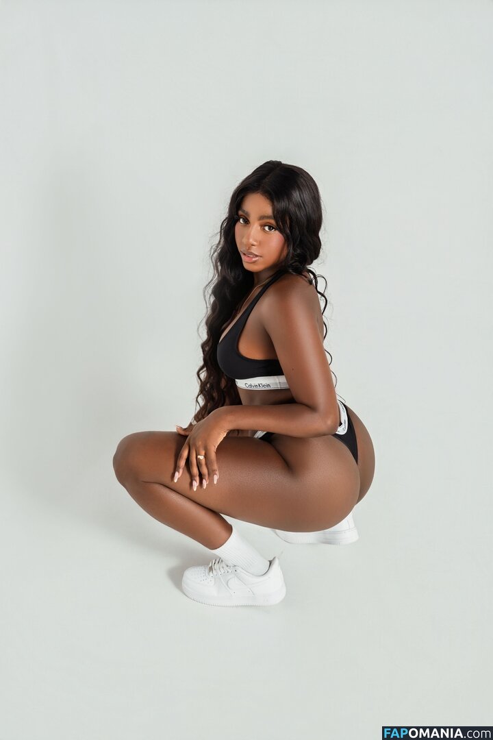 saramoroe1 Обнажённый OnlyFans  Утёкшее фото #6