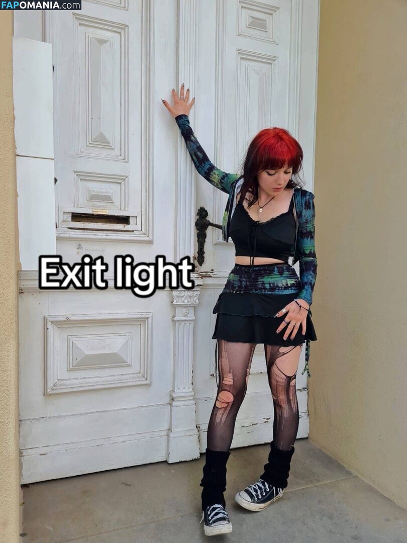 foxynfriendsmadebydesign / scorpionfl0wer / scrtcnt04 Обнажённый OnlyFans  Утёкшее фото #2