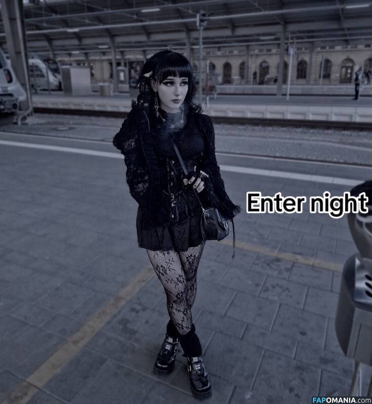 foxynfriendsmadebydesign / scorpionfl0wer / scrtcnt04 Обнажённый OnlyFans  Утёкшее фото #3