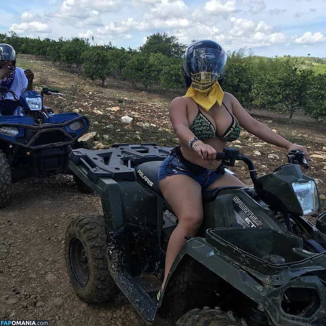 Selena Adams / officialselenaadams4 / selenaadams69 Обнажённый OnlyFans  Утёкшее фото #366