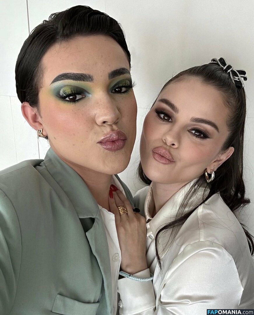 Selena Gomez Обнажённый Утёкшее фото #128