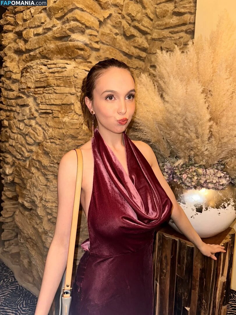 Serena Skybourne / https: / serenaskybourne Обнажённый OnlyFans  Утёкшее фото #33