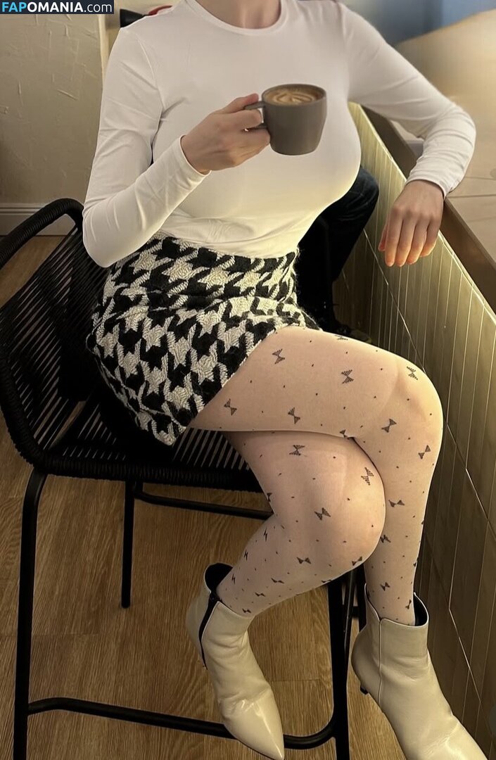 Serena Skybourne / https: / serenaskybourne Обнажённый OnlyFans  Утёкшее фото #40