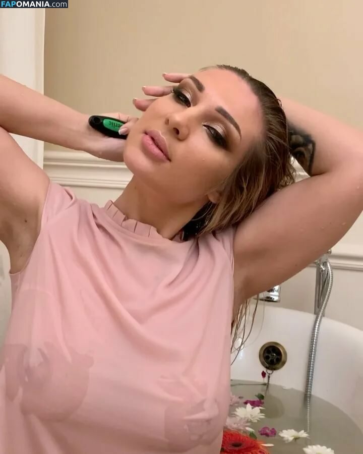 Roksi_boss / Sexyroksi / sexyroxy88 Обнажённый OnlyFans  Утёкшее фото #5
