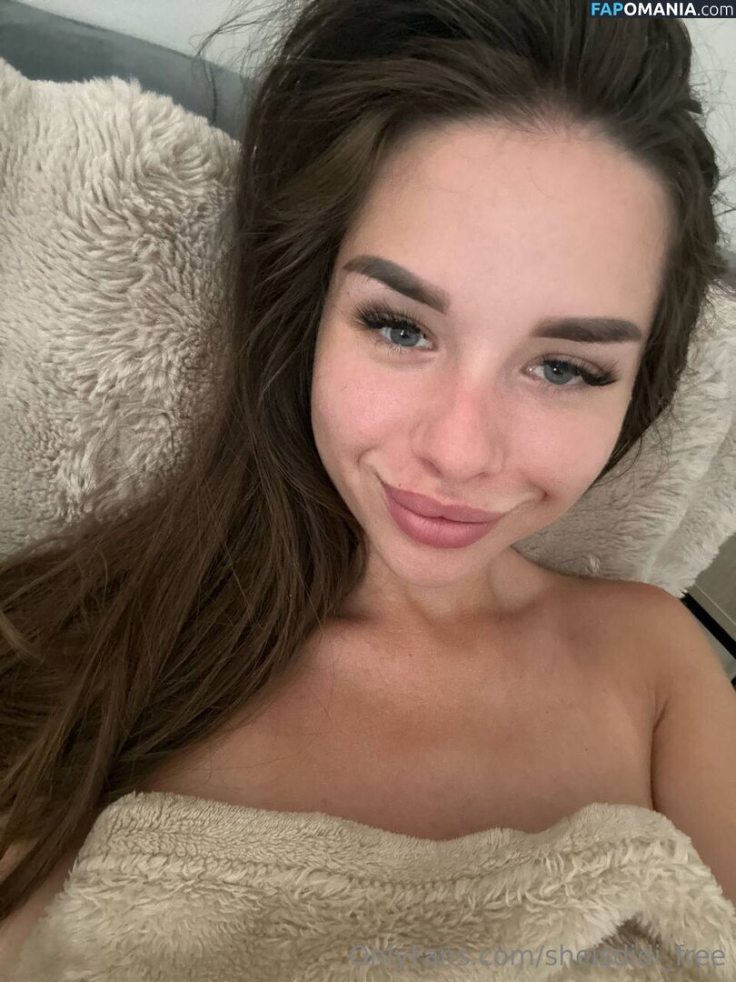 sheisdidi_free / sheisgoldie Обнажённый OnlyFans  Утёкшее фото #26