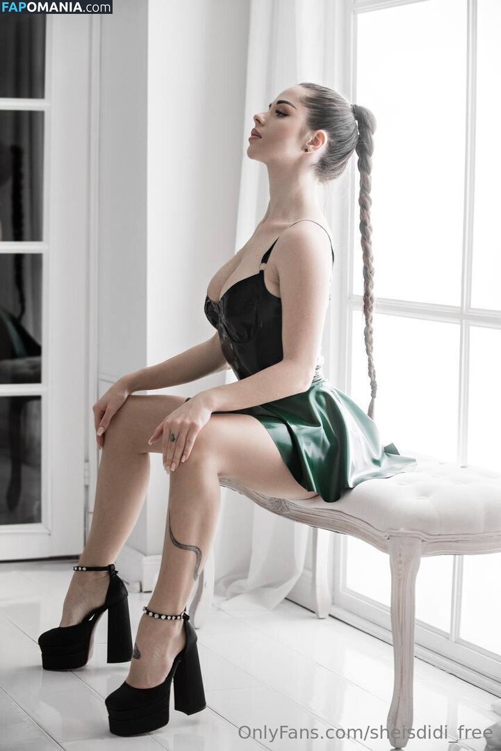 sheisdidi_free / sheisgoldie Обнажённый OnlyFans  Утёкшее фото #30