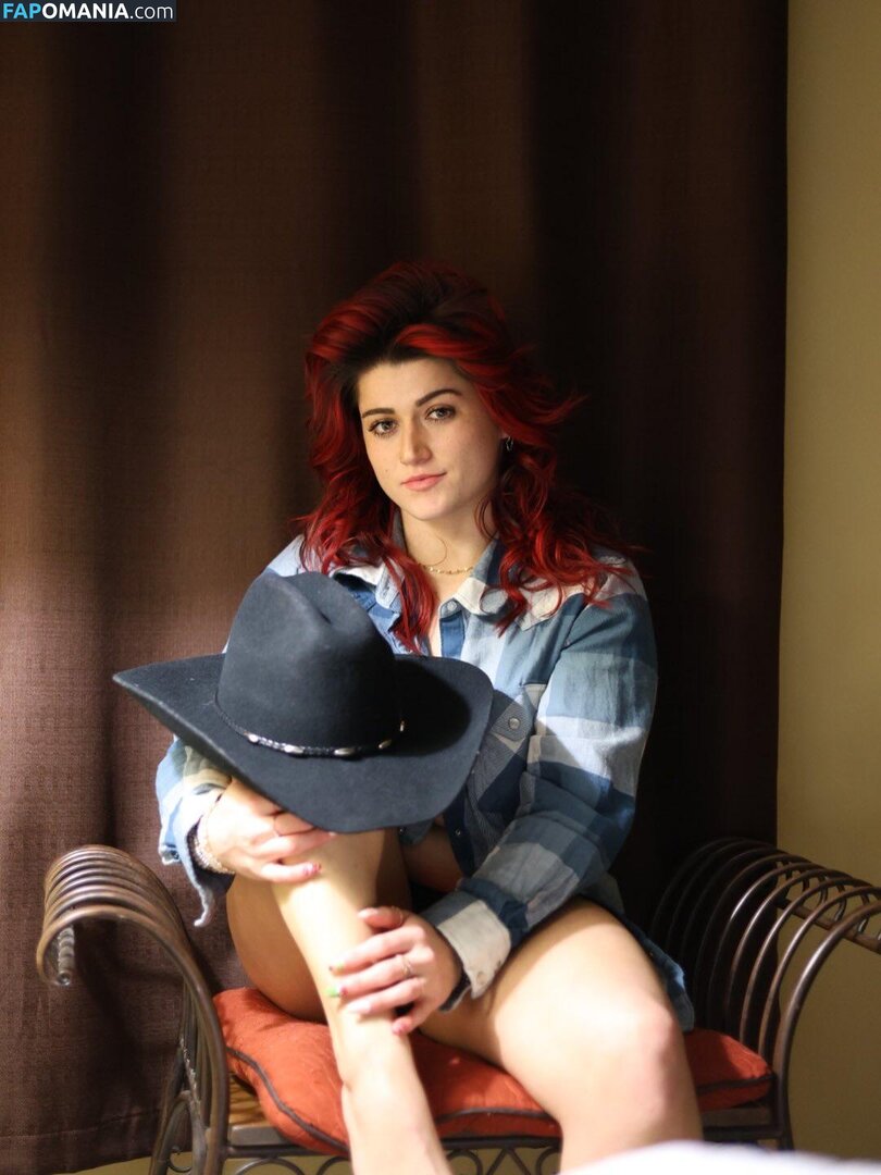 Kayley / Short_Mcnugget / kayleygunner Обнажённый OnlyFans  Утёкшее фото #17