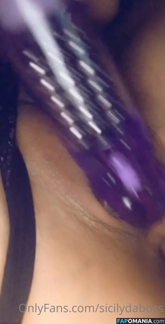 miss_sicily / sicilydaboss Обнажённый OnlyFans  Утёкшее фото #3