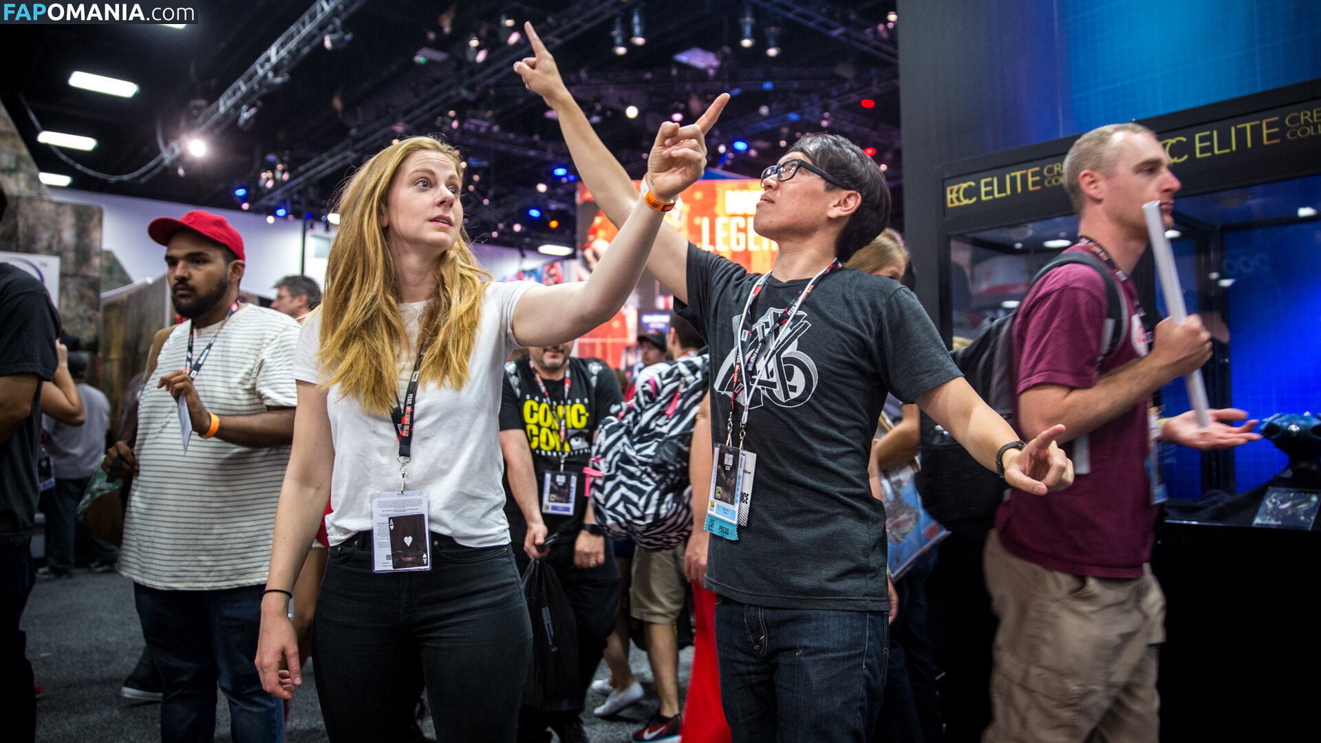 Simone Giertz / simonegiertz Обнажённый OnlyFans  Утёкшее фото #1