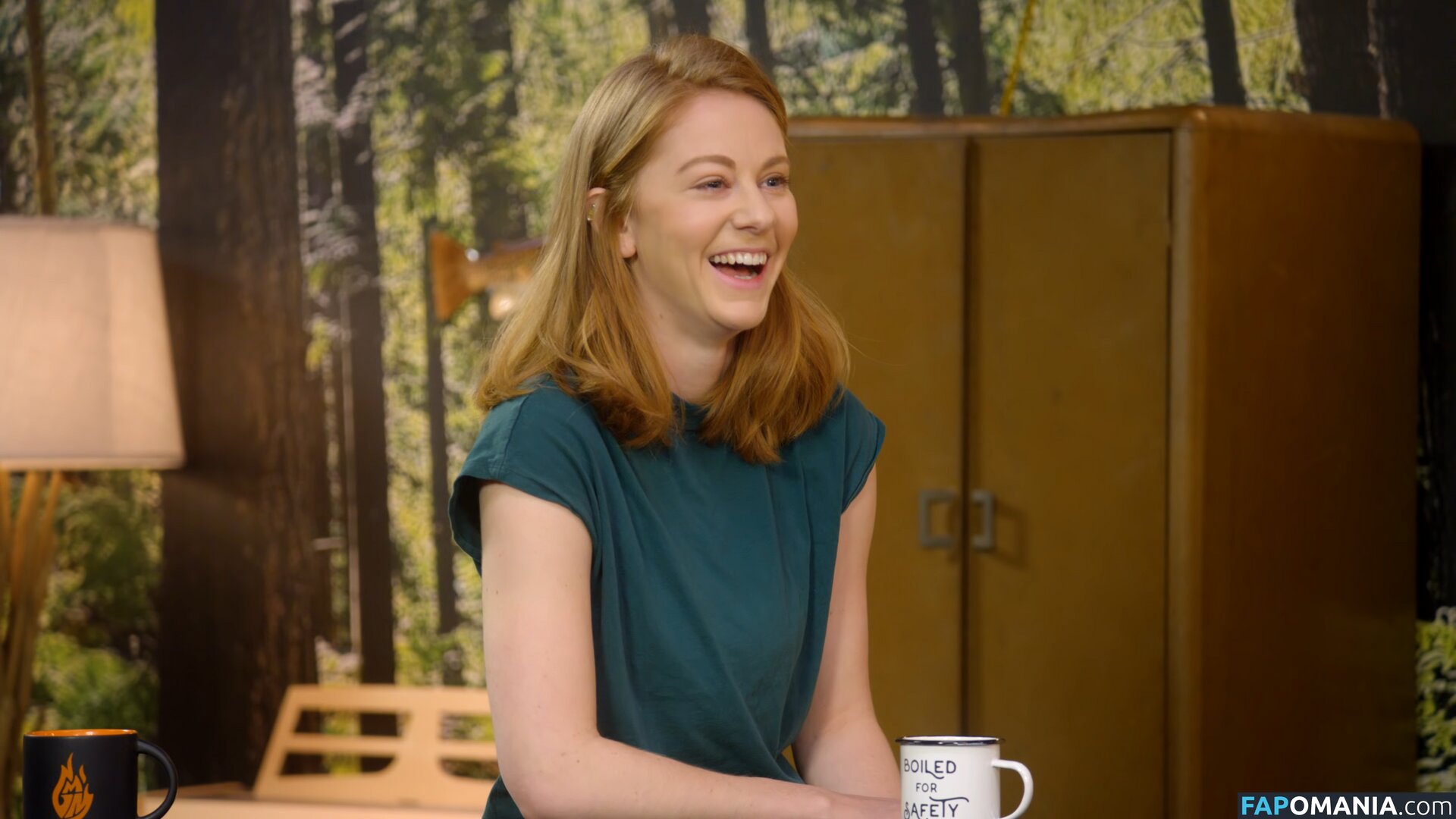 Simone Giertz / simonegiertz Обнажённый OnlyFans  Утёкшее фото #5