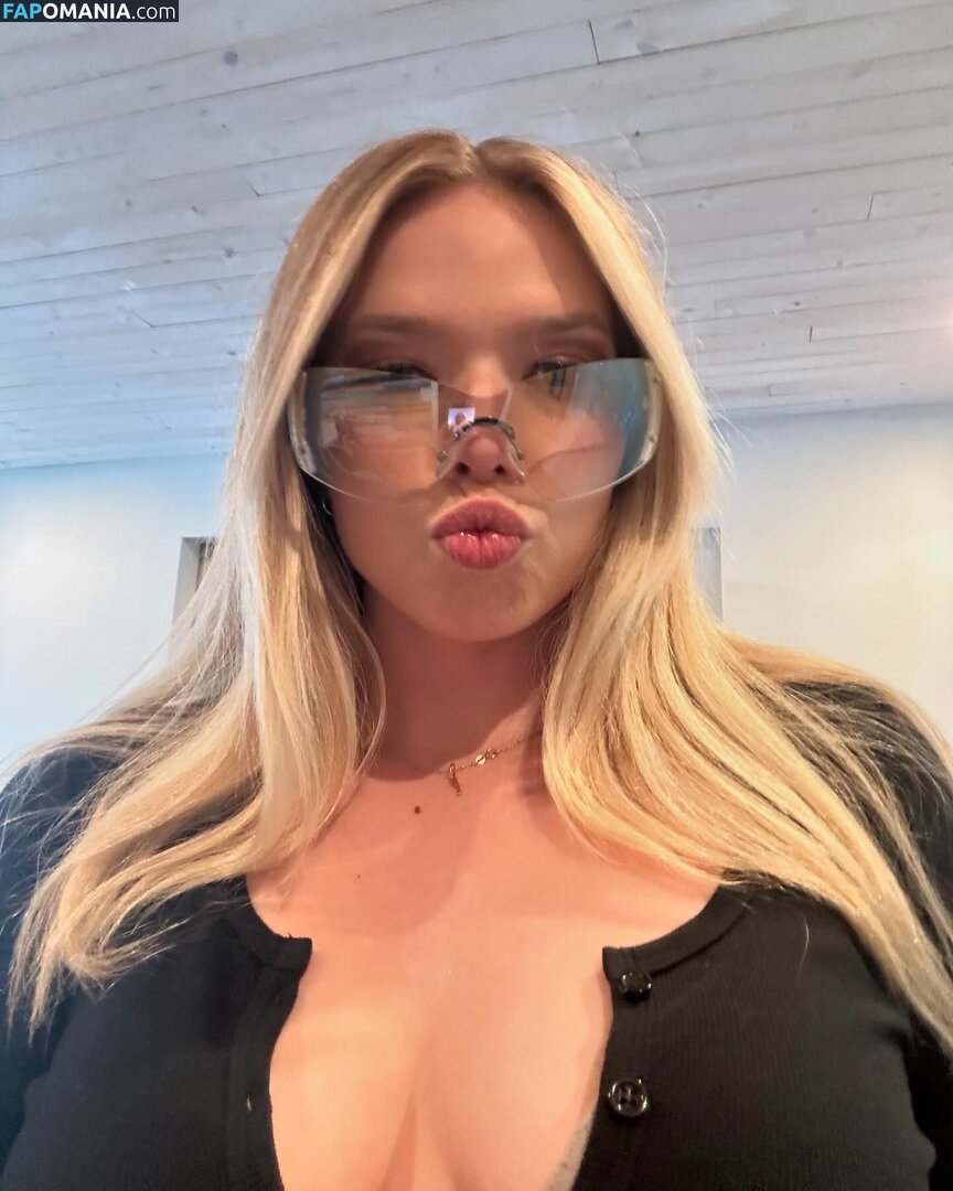 rapper / sinawynne Обнажённый OnlyFans  Утёкшее фото #9