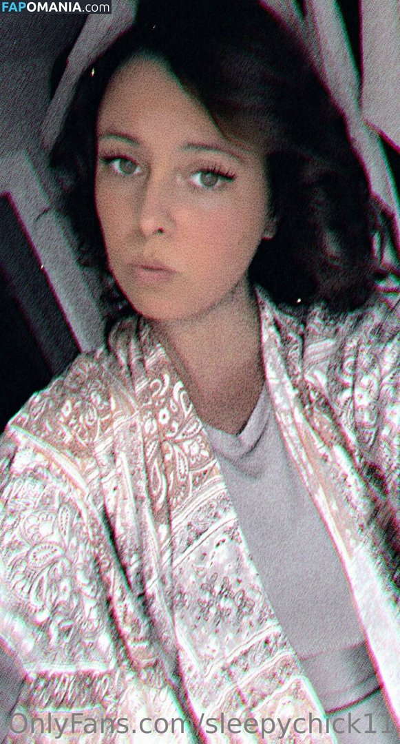 italia.chick.11 / sleepychick11 Обнажённый OnlyFans  Утёкшее фото #13