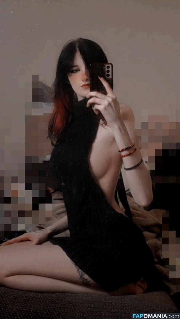 https: / sm0ltiddym0thgf Обнажённый OnlyFans  Утёкшее фото #2