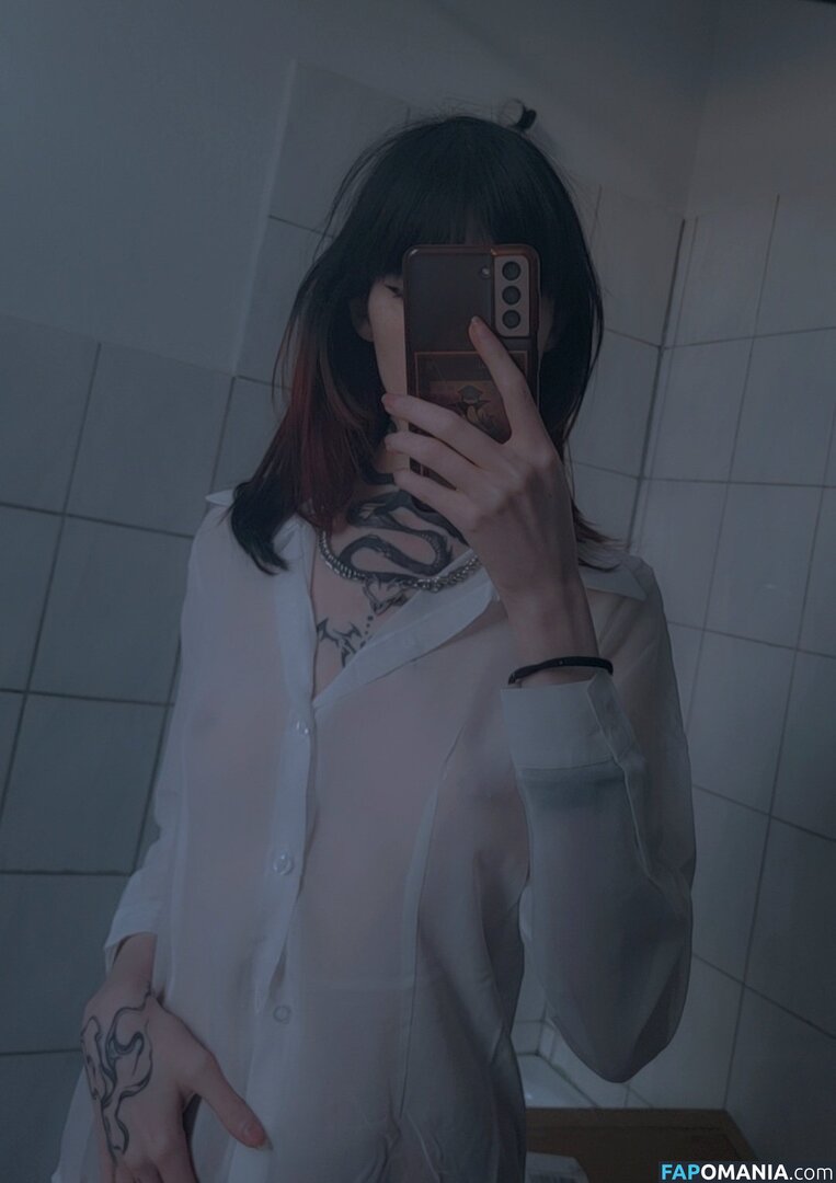 https: / sm0ltiddym0thgf Обнажённый OnlyFans  Утёкшее фото #5