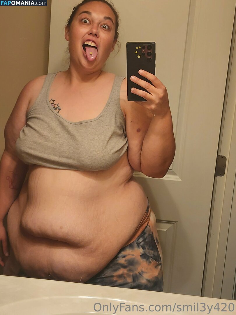 smil3y420 / smilesbaby420 Обнажённый OnlyFans  Утёкшее фото #28