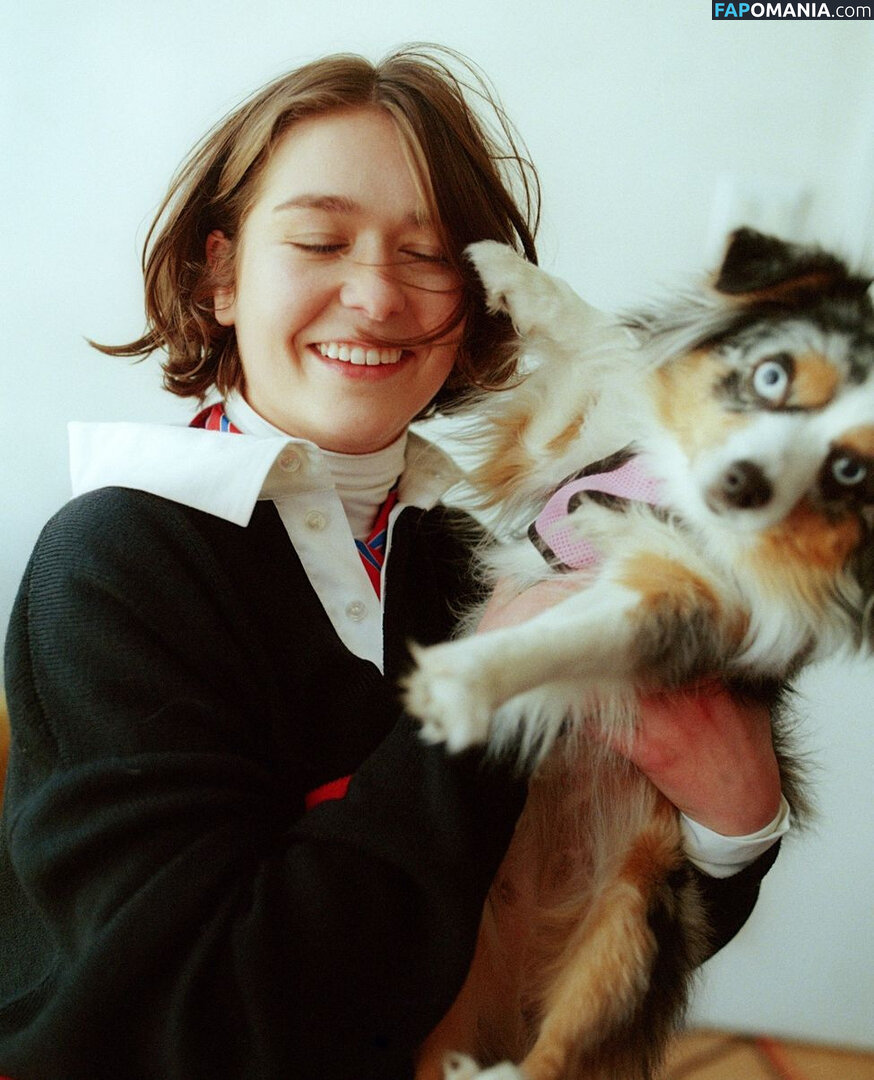 Lindsey Jordan / Snailmail Обнажённый OnlyFans  Утёкшее фото #6