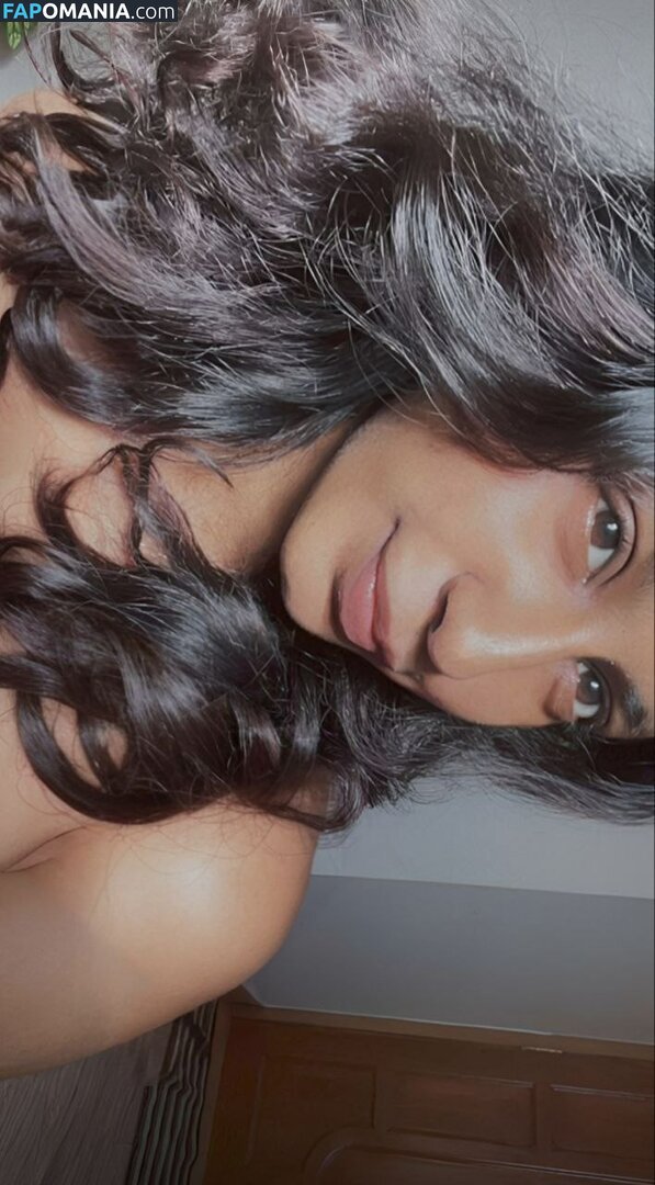 sneetha / sneetha poori Обнажённый OnlyFans  Утёкшее фото #3