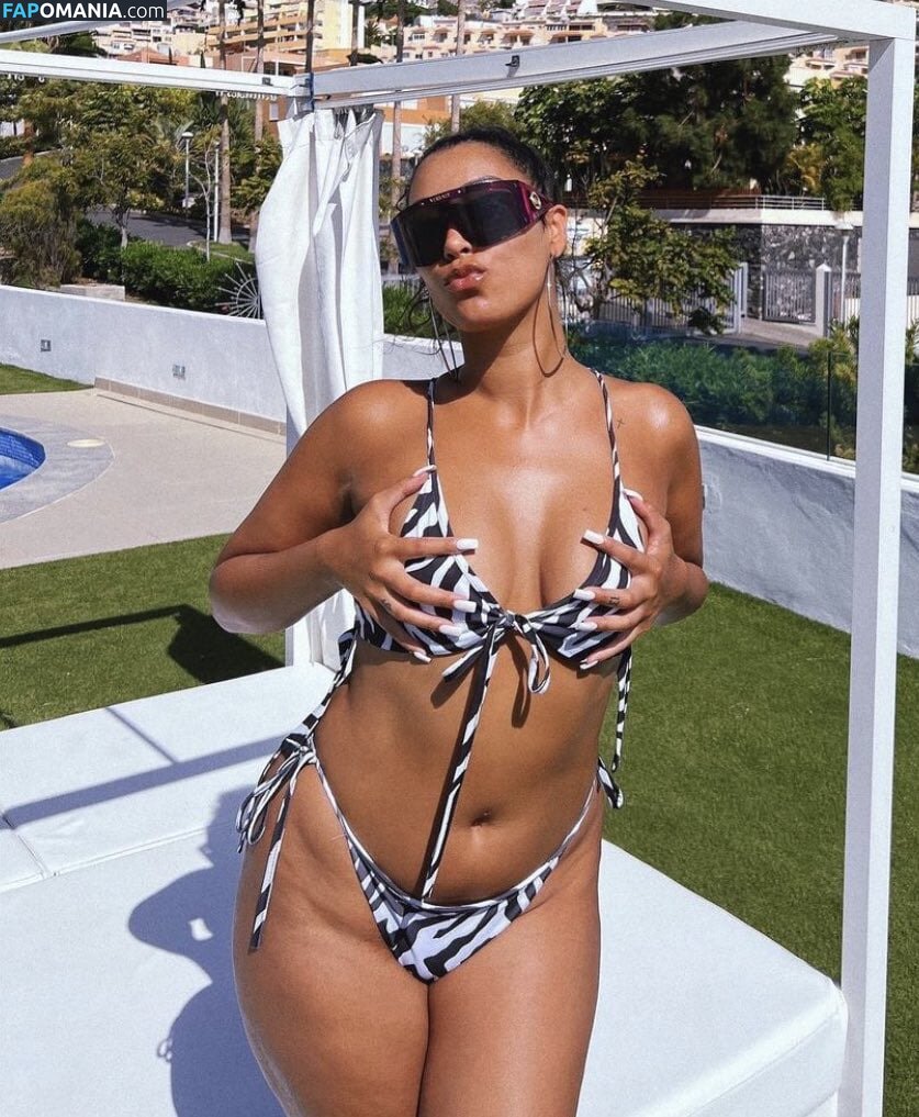 Snoochie Shy Обнажённый OnlyFans  Утёкшее фото #2