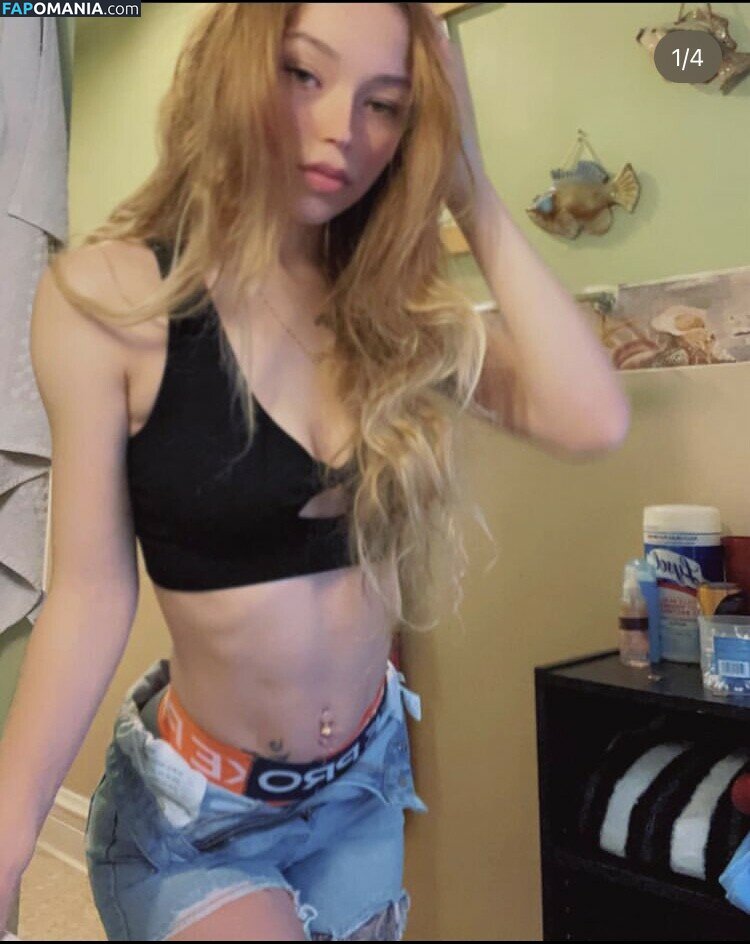 Lovekassy / Snowbunnykassy / kassygotthroat / snowbunnykayy Обнажённый OnlyFans  Утёкшее фото #3
