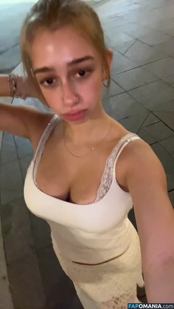 https: / sofyaplotnikova / xsofya_x Обнажённый OnlyFans  Утёкшее фото #17