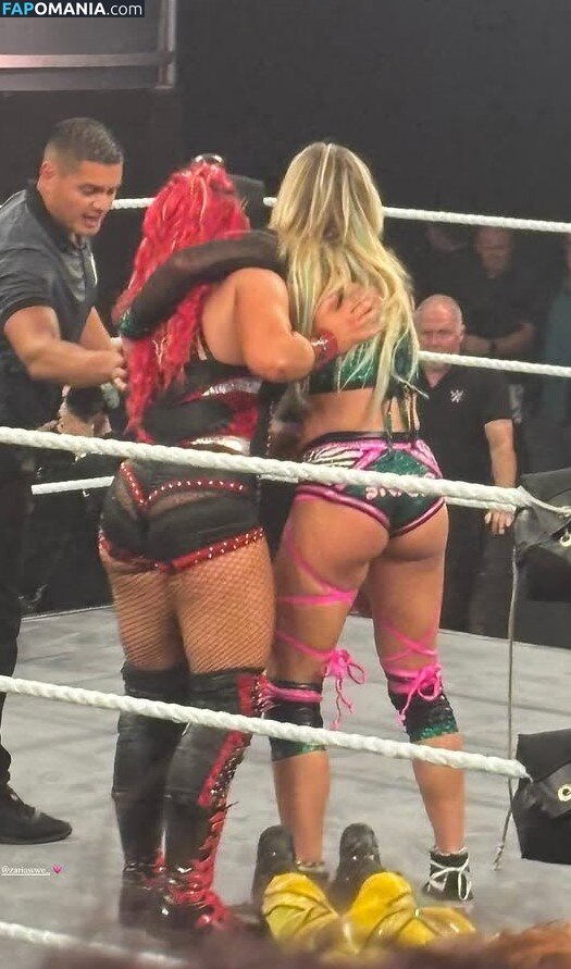 Sol Ruca / SolRucaWWE / sol.surfer / solrvca Обнажённый OnlyFans  Утёкшее фото #229