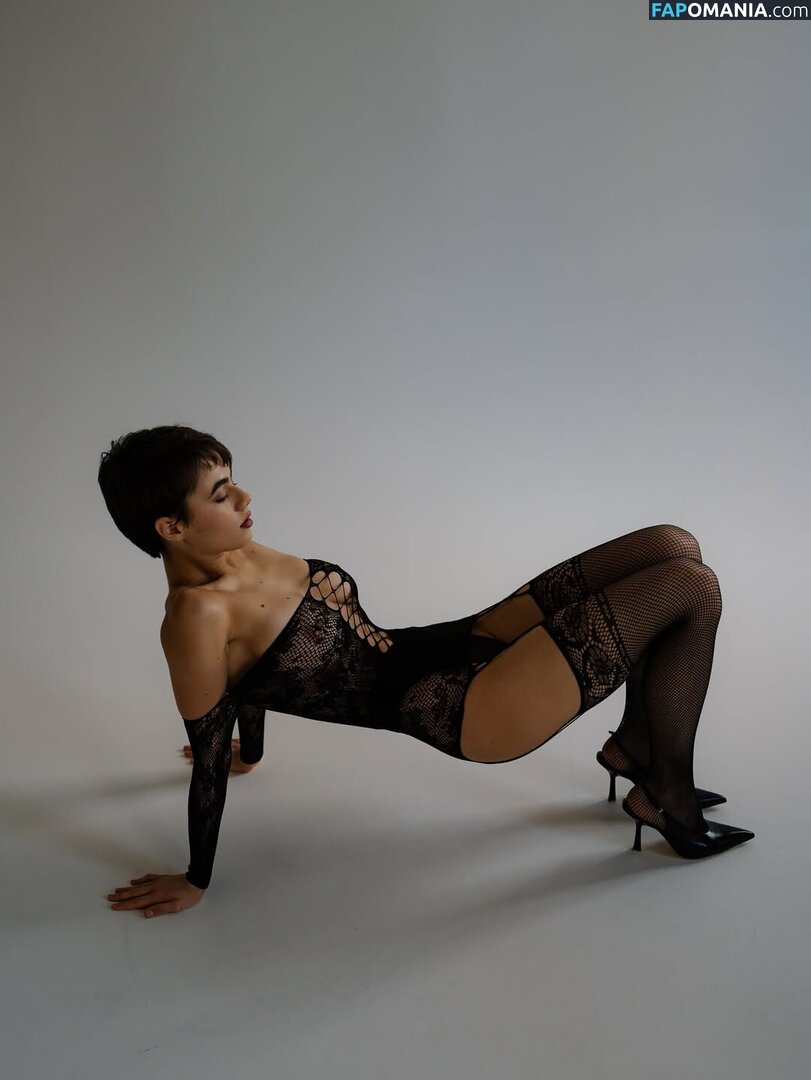 Solomia Maievska / Solomia_Maievska / miamaievska Обнажённый OnlyFans  Утёкшее фото #140